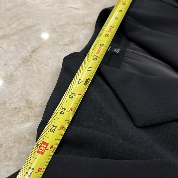 Talbots | Grace Fit One Button Split Cuff Blazer‎ | Black | Petite Size 6 (6P) - Picture 13 of 15